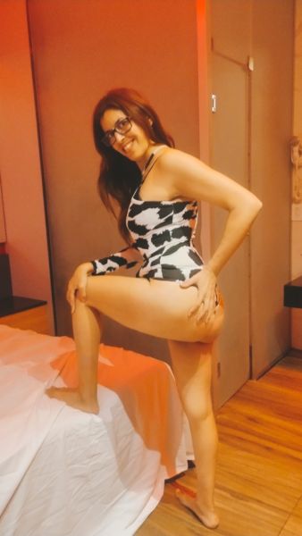 Hola amor soy una mujer muy fogosa en la cama muy juguetona mi encuentro será onda novios, pasarás un momento inolvidable voy a hoteles y a domicilio NO TENGO DEPTO PROPIO. También hago servicio de oral en el auto consultame por este servicio si lo probas seguro volvés EL MEJOR ORAL 🔥🔥🔥 Sólo WhatsApp no atiendo llamados♥️
Consultar por servicio de masaje.