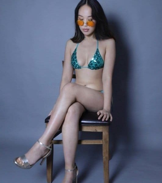 Spend a pleasant holiday in the company of a sexy brunette who will make all your dreams come true. I can play with toys, perform fetish or spend the evening with a couple.