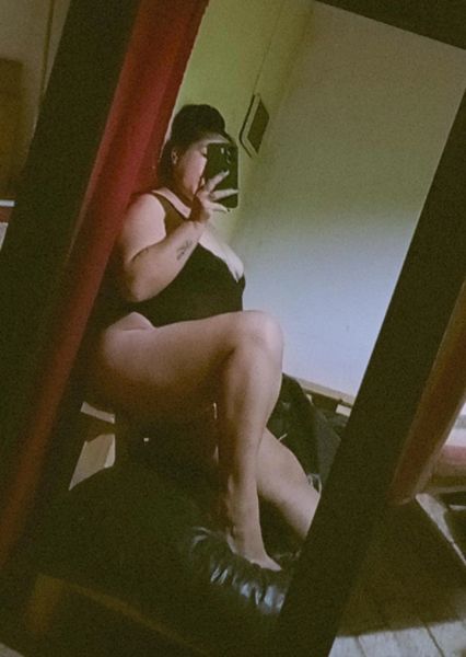 Hola amoor hago solo hoteles solo hoteles 
Encuentros en hoteles o domicilio!!  ((nooooo tengo lugar propio 🙄))
Bucal sin dependiendo lá higiene  y sexo sin cn un extra !!! sean limpio por favor dios 👀